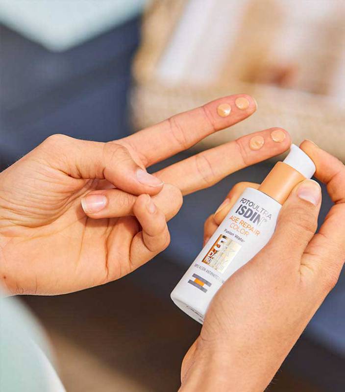 ZOMORAD Isdin Water Fusion Sun 01