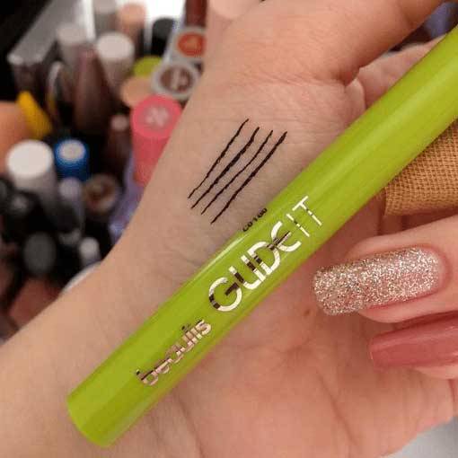 Zomorad.com photo Beaulis GLIDE IT Eyeliner 100 Black 03